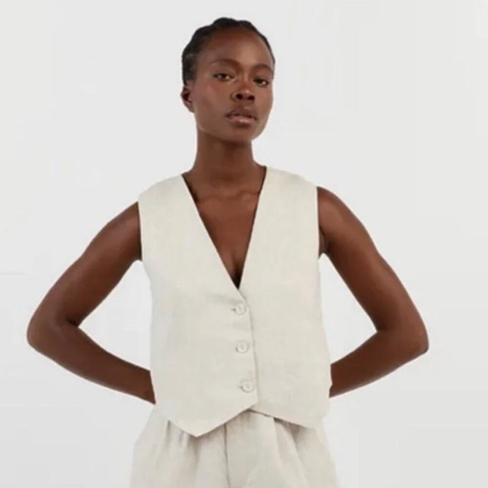 DISSH Oversized Banks Natural Linen Cropped Vest in Cream, Size 8
